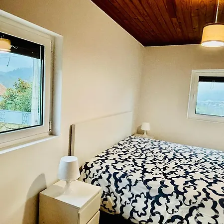 בית נופש Casa Da Laurinha *